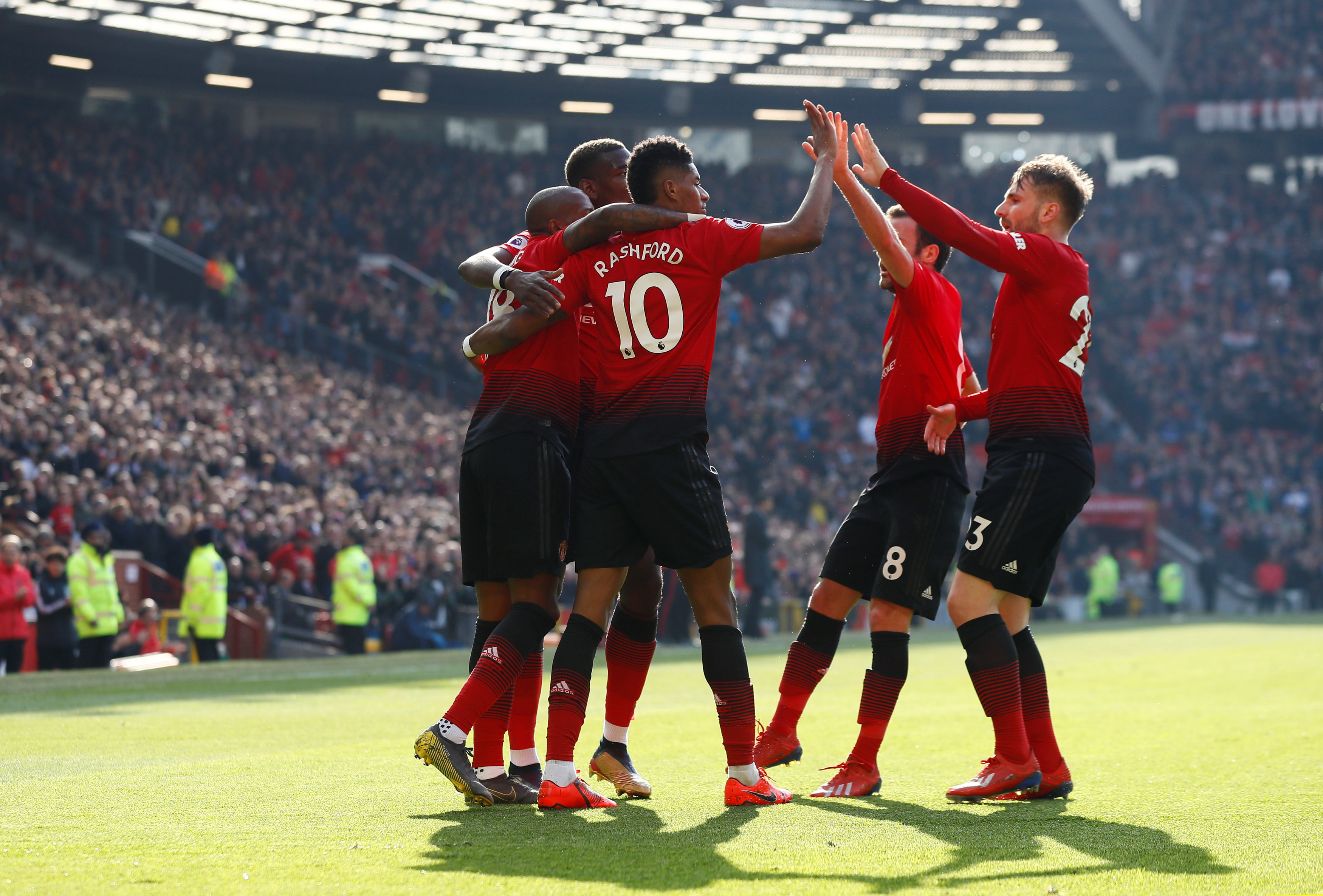 却引发了质 却引发了质